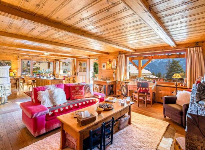 Living room of a ski chalet in Verbier, Wallis, Switzerland.      