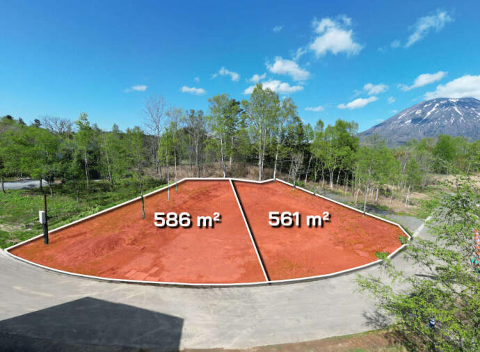 Attractive plot at Niseko.