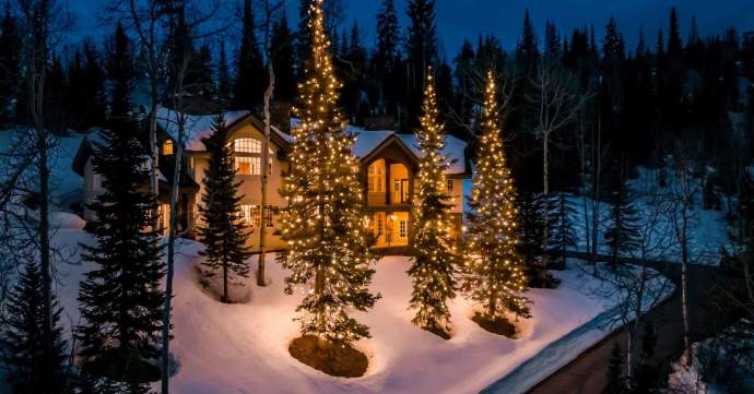 Enjoy the best of both worlds - this beautiful ski property in Steamboat is just minutes from downtown