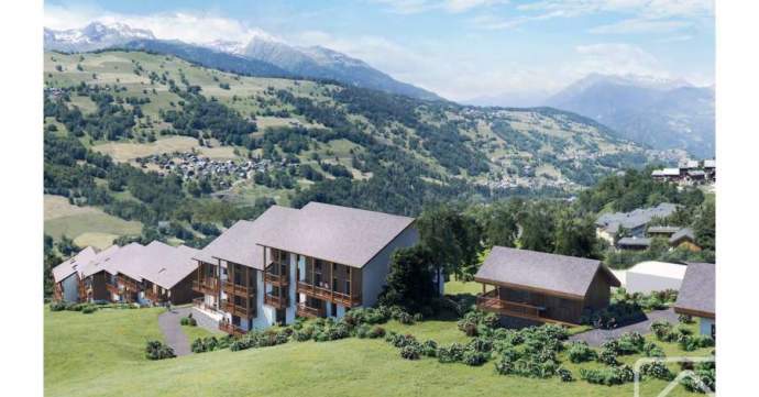 These properties have stunning views of the surrounding mountains and the slopes of Valmorel with its 165km of downhill skiing