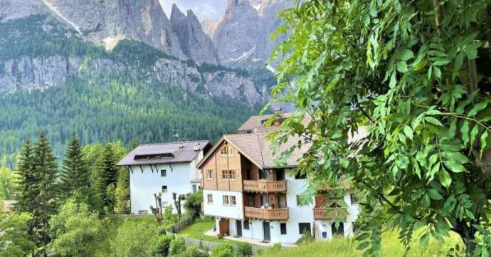 Large, split level alpine home at a sunny position, convenient for ski lifts, amenities at Colfosco, Alta Badia, Dolomites
