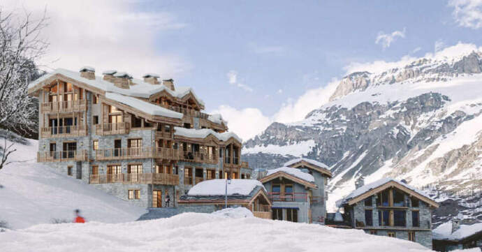 Val d'Isère luxury apartment - 2,300,000 EUR - 2 bedrooms with breathtaking views in new development